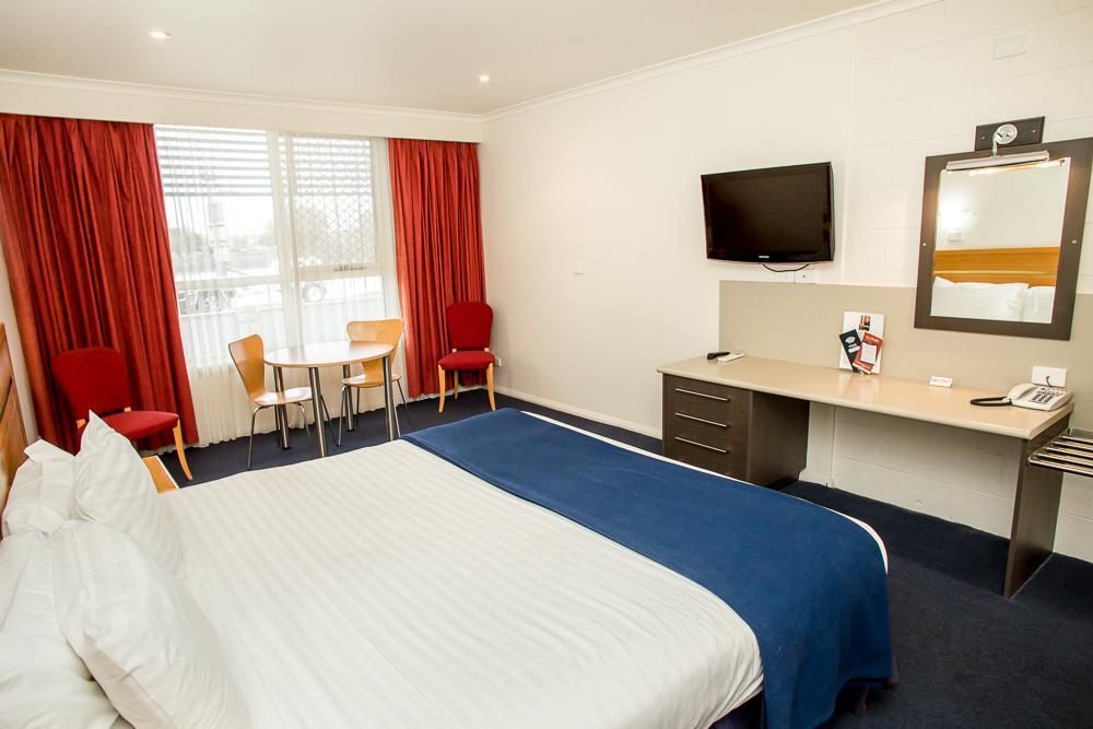 Edgewater 3* Devonport